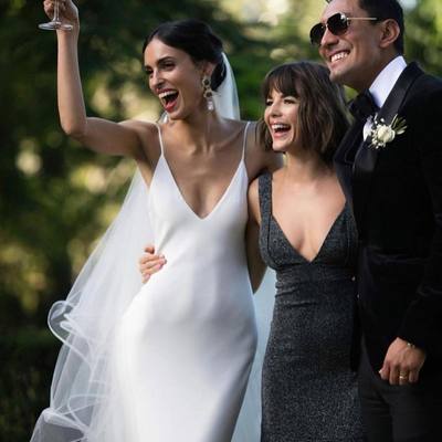 Simple sheath v neck white wedding dresses - Thumbnail 2