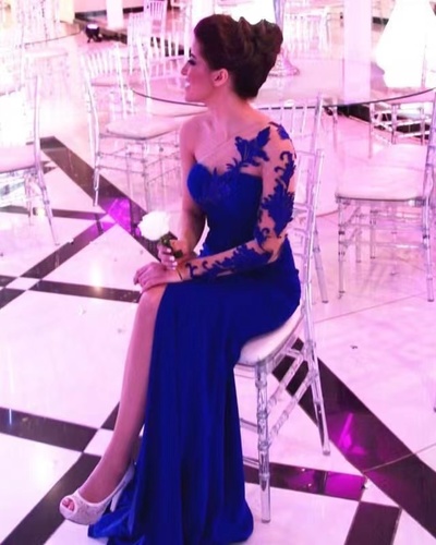 Single Length Prom Dresses with Slit Side