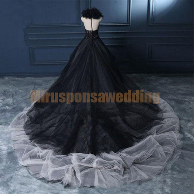 Vintage 2022 Black and White Wedding Dresses Gothic V Neck Sleeveless Lace Appliques Tulle Skirt Bridal Gowns Affordable Wedding Dresses,1435