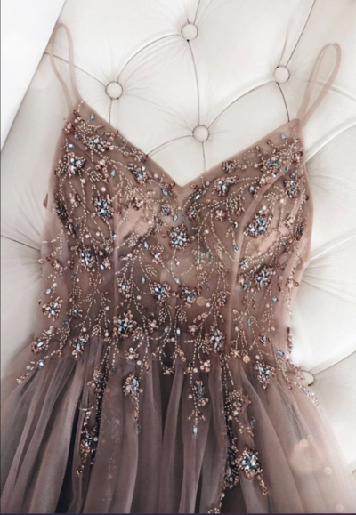 Spaghetti Straps Tulle Prom Dresses with Beaded PD008