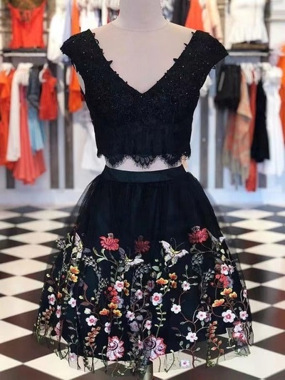 Two Piece Homecoming Dresses with Flowers