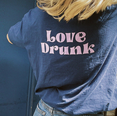 LOVE DRUNK FLOWER TEE