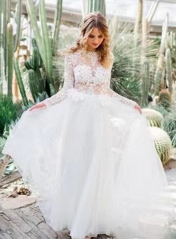 V Back Wedding Dresses Bridal Gown with Appliques Lace