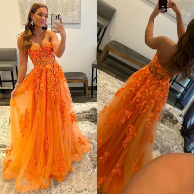Sweetheart Orange Prom Dresses with Lace Appliques