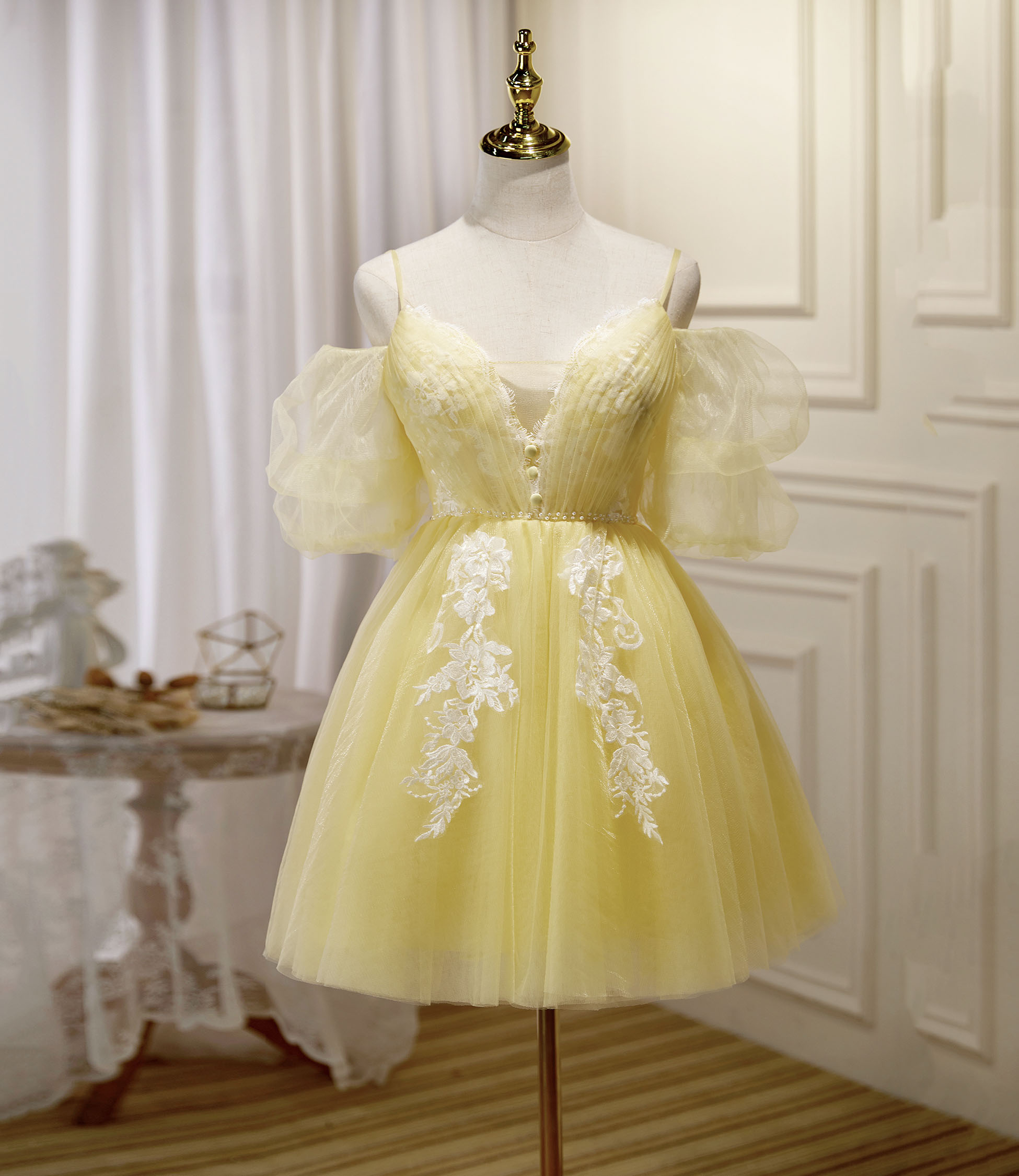 Yellow tulle lace short prom dress A-line party dress