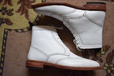 Classic Men's Hand Stitch White Boot, Leather Lace Up Wingtip Brogue Rangers Boot