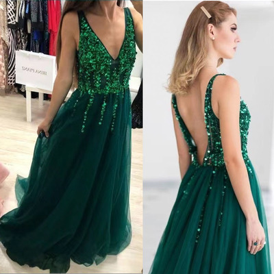 V Neck Prom Dresses Green Prom Gown with Beaded