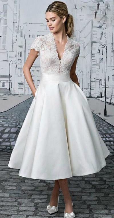 Vintage Cute Ivory Stain Lace Wedding Dress