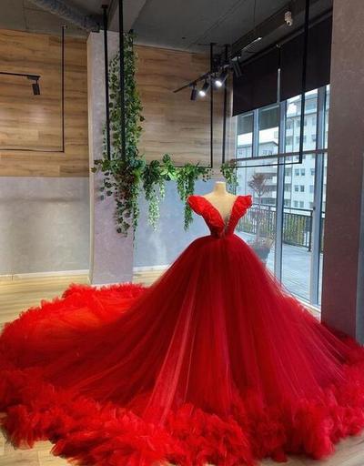 Mermaid V Neck Long Red Tulle Evening Dress