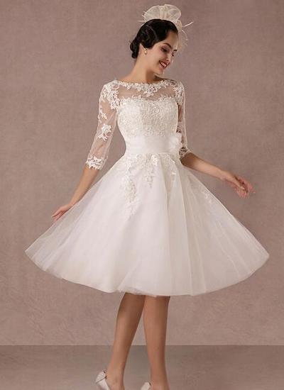 Vintage Long Sleeves Tea Length A-Line Tulle Bridal Dress With Lace Applique
