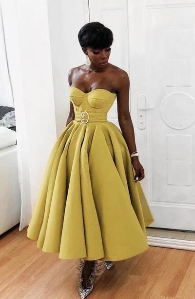 Sweetheart Satin Yellow Tea Length Prom Dresses