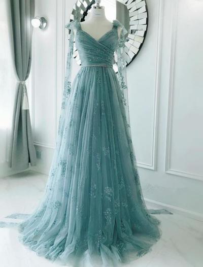 A Line Tulle Long Sleeves Lace Appliques Prom Dress