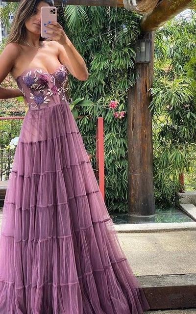Gorgeous A Line Embroidery Long Tulle Prom Dresses