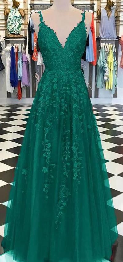 Chic Spaghetti Straps Applique A Line Prom Dresses
