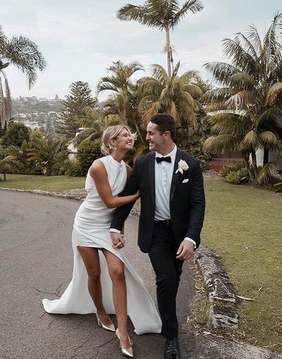 Wonderful High Neck Ivory Wedding Dresses with Side Slit