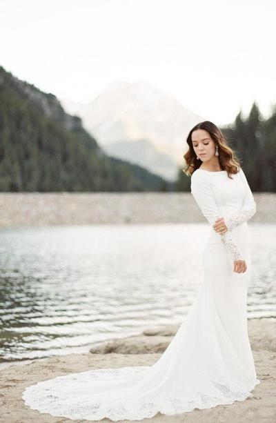 Simple Mermaid Ivory Modest Wedding Dresses With Long Sleeves