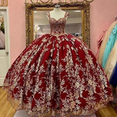 Luxury Gold Lace Dark Red Quinceanera Dress Ball Gown Sweetheart Neck Beaded Appliques Graduation Gowns Princess Sweet 15 16 Dressest Bride Gowns