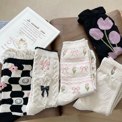 Cottagecore girl black white purple tulip flowers bow socks set - Thumbnail 2