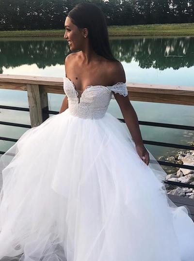 Princess Off-the-Shoulder Tulle White Long Bridal Dress