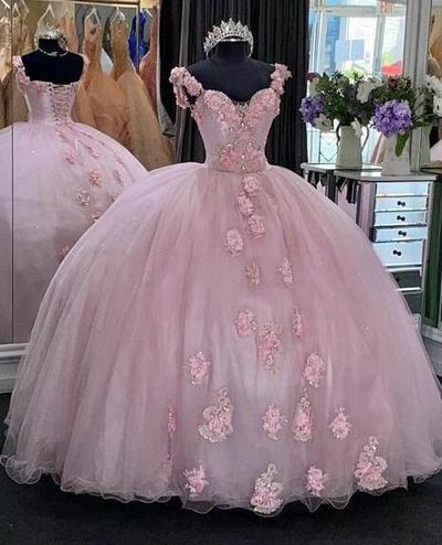 Elegant Floor Length Ball Gown Tulle Prom Dresses With Lace Applique