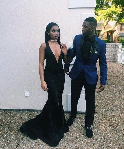 Mermaid Deep V Neck Sleeveless Prom Dress With Front Split