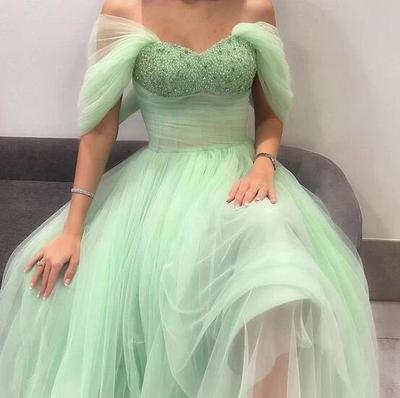 Off The Shoulder Green Tulle Evening Party Dresses With Beading