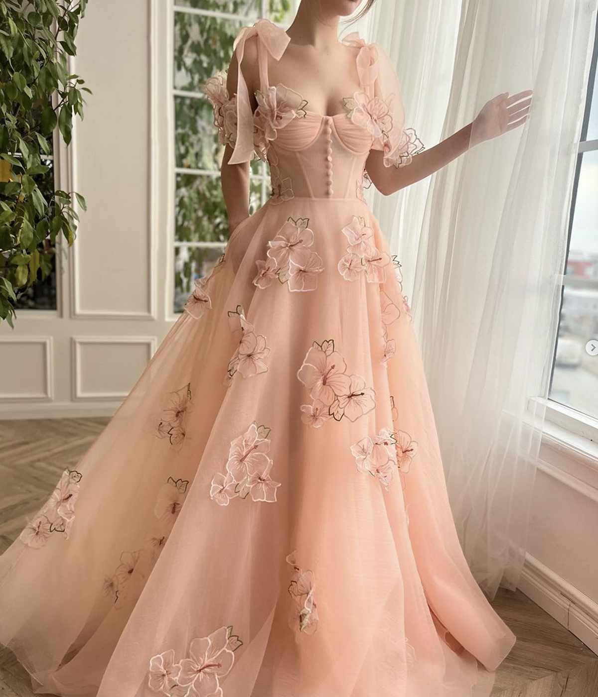 A Line Sweetheart 3D Appliques Peach Long Prom Dress