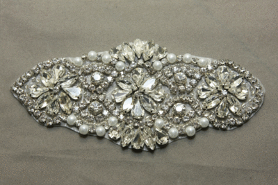 FREE SHIP - Faux Pearl Crystal Rhinestone Applique Glass Iron on Applique Patch