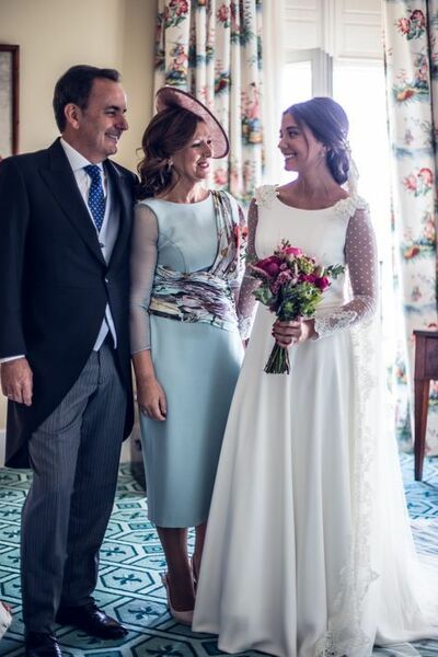 Simple Polka Dot Sheer Long Sleeve Wedding Dress Bridal Dress