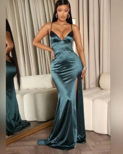 Sexy Deep V-neck African Prom Dress Hunter Satin Evening Dress Side Split Crisscross Back Form Dress