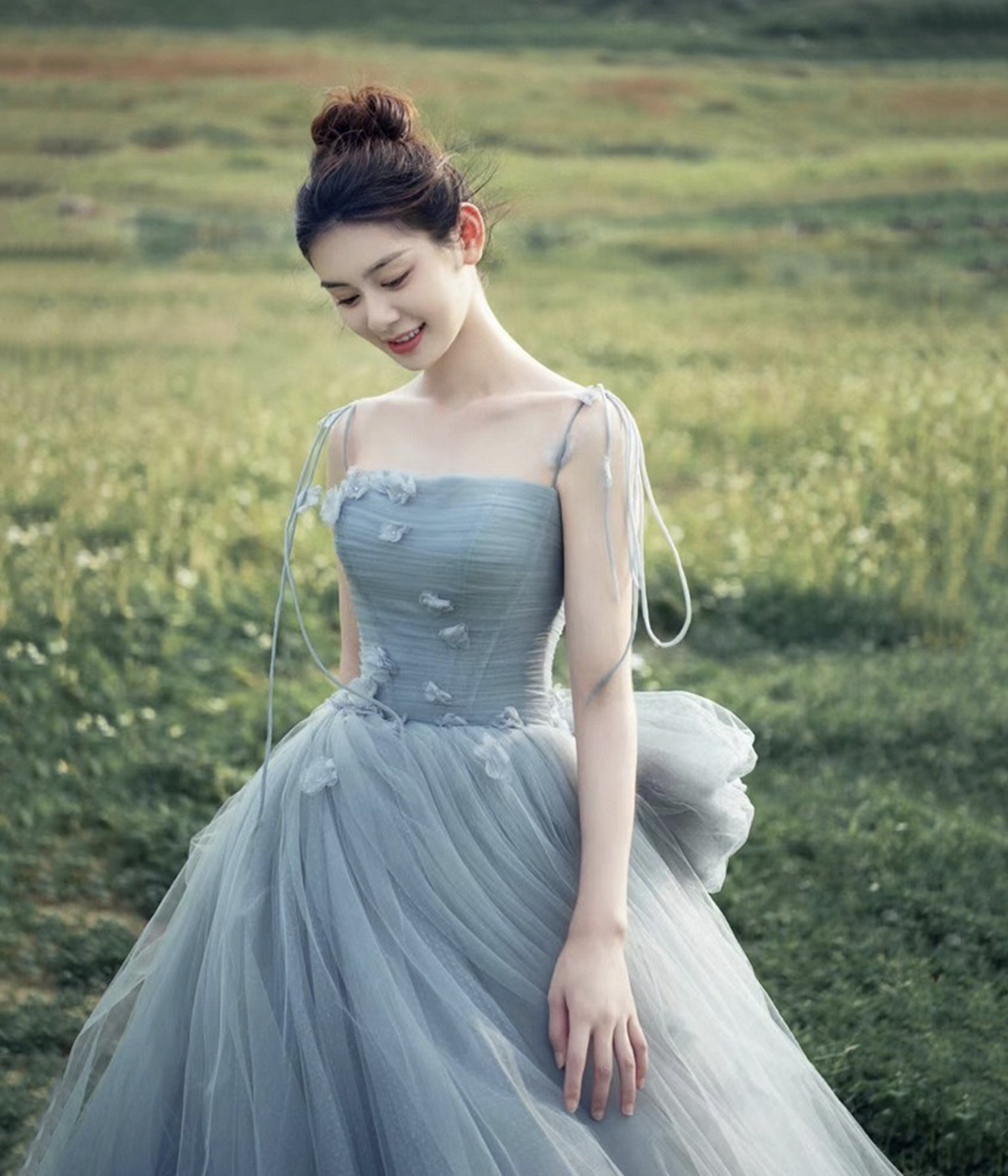 Gray Blue Spaghetti Strap Tulle Long Ball Gown
