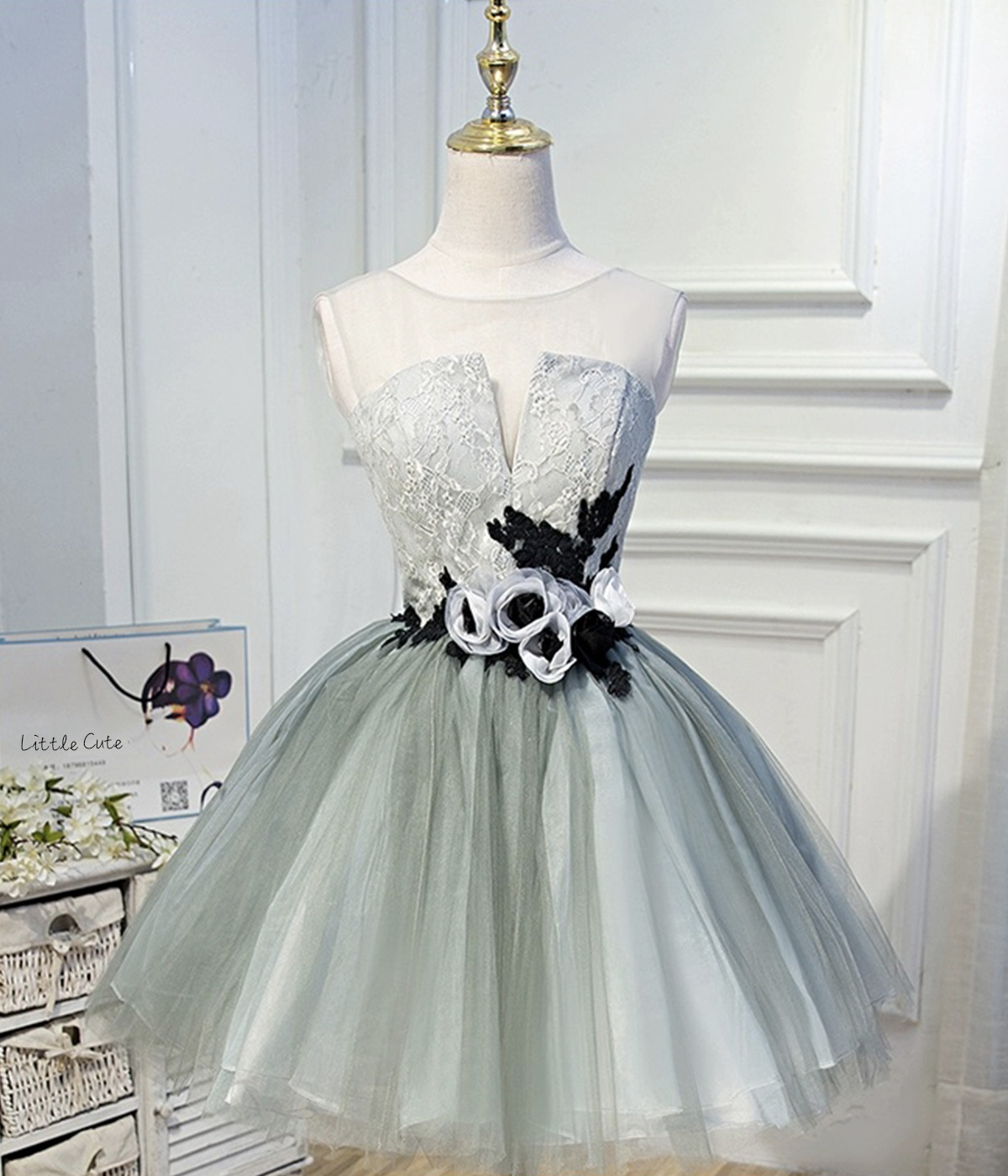 Gray Tulle Lace Knee Length Prom Dress, Cute Scoop Homecoming Dress CT3585