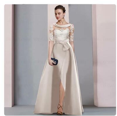 Long Mother of the Bride/Groom Dresses O-Neck Applique Satin Wedding Party Gowns Backless Side Split Sexy Elegant Dress For Women