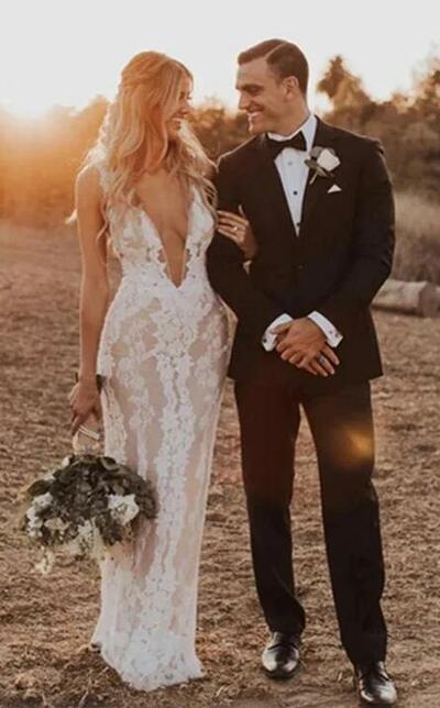 Sexy Plunged Sheath Pencil Lace Sleeveless V Back Wedding Dress with Back Slit,954