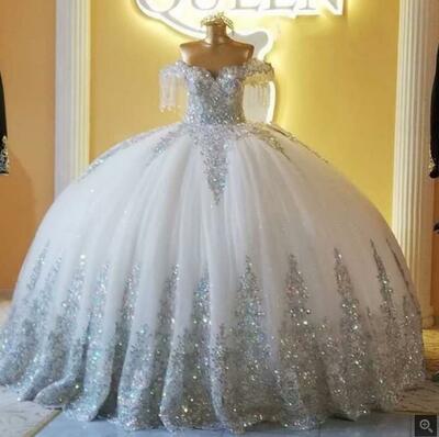 Silver Sparkly Ball Gown Wedding Dresses Off Shoulder Lace Tulle Applique Brides Gown Long Robe de Mariage