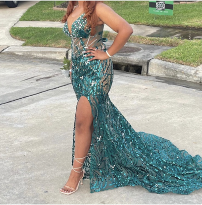 Green Prom Dresses V Neck Slit Side with Beads