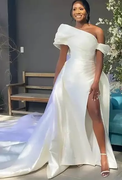 Plus Size Arabic Aso Ebi Stylish Mermaid Sexy Wedding Dress One Shoulder High Split Satin Elegant Bridal Gowns Dresses