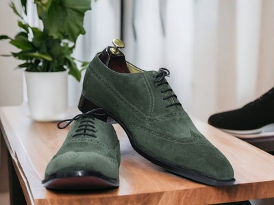 Bespoke Men's Suede Leather Green Lace Up Wing Tip Shoes. Dress Shoes