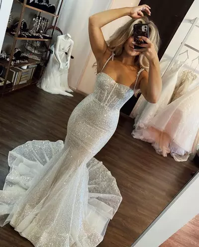 Mermaid Wedding Dresses Straps Glitter Wedding Dress Bone Bodice Vintage Bridal Gowns