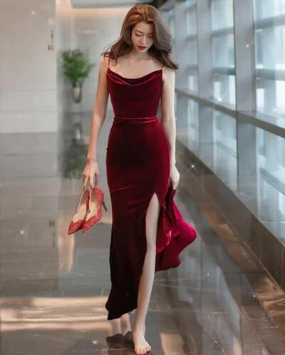 Mermaid Burgundy Velvet Slit Long Evening Dresses