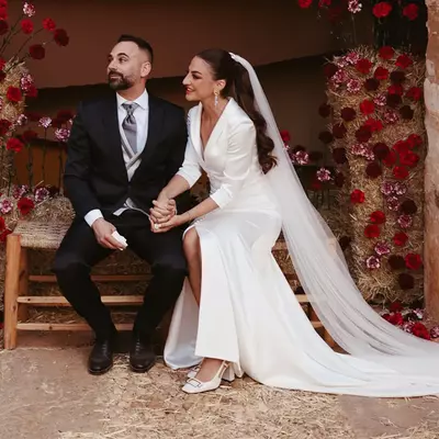 Elegant Wedding Dresses A Line Three Quarter Sleeve Bridal Dress Turn Down Collars Buttons High Slit Robe De Novia for Bride