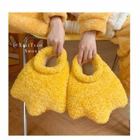 Funny Duck Paw Plush Slippers - Thumbnail 3