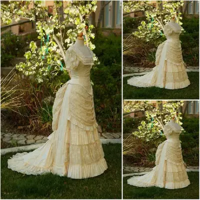 Vintage Victorian Bustle Wedding Dress Lace Pleats Ruched Long Gothic Bridal Gowns Light Champagne Square Neck Medieval Dresses For Women