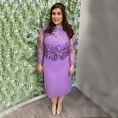 Lace Appliques Mother Of The Bride Dresses Plus Size Long Sleeve O Neck Mid-Calf Elegant Formal Party Gowns Custom