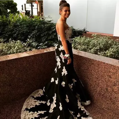 Off Shoulder Appliques Plus Size Evening Gowns Long Mermaid Formal Party Evening Dress Backless Stunning Beaded Prom Dresses