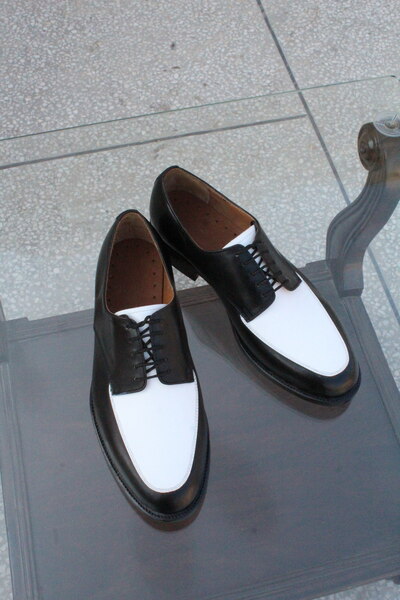 Crafted Leather Handmade Men Two Tone Black White Formal Dress Stylish Lace up Oxford Shoes