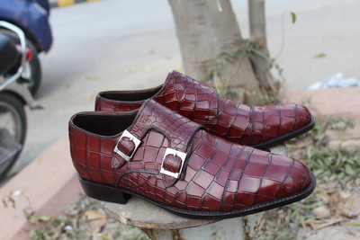 Crafted Leather Brown Crocodile Texture Leather Double Monk Strap Shoes