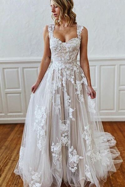 Gorgeous A-line Wedding Dress with Straps Sweetheart Lace Appliques Bridal Dress