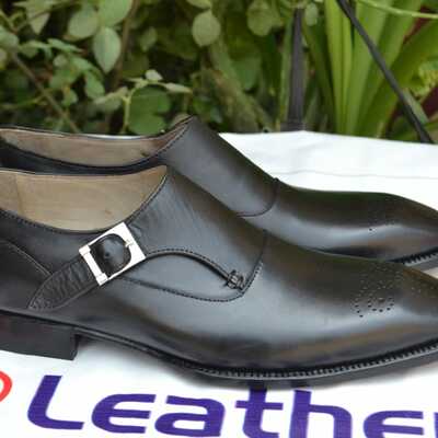 Crafted leather black calf leather single monk strap dress shoes - Thumbnail 4