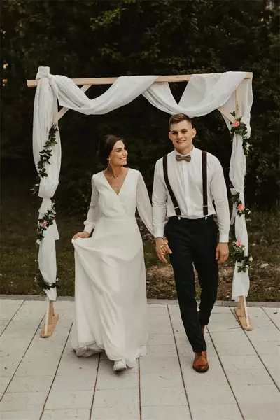 Simple A Line Chiffon Wedding Dress V Neck Long Sleeves Bohemian Bridal Dresses Elegant Robe de mariee